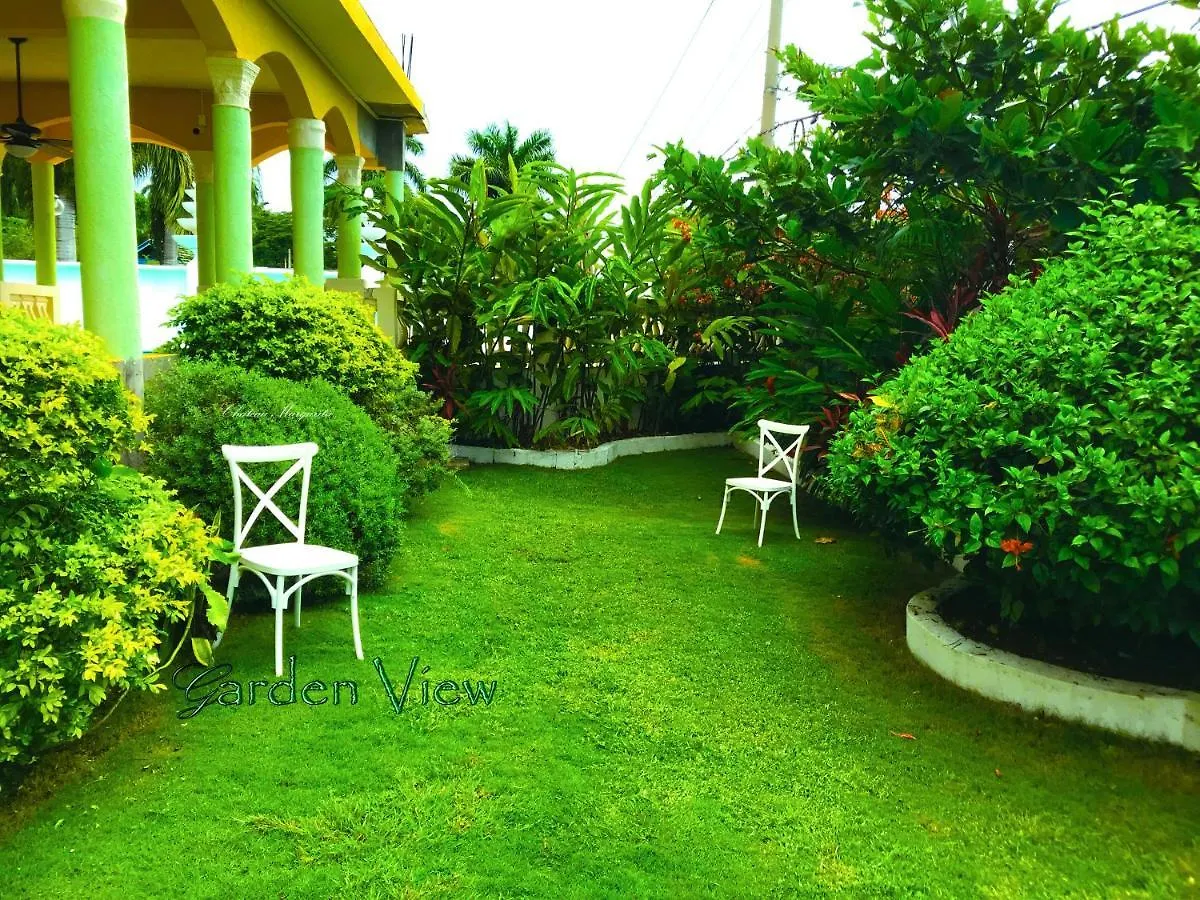Pensionat Chateau Margarita Ja Montego Bay